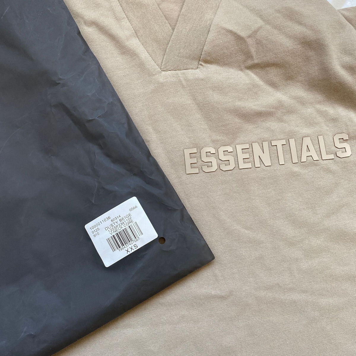 Fog Essentials T shirt Offset Logo V-neck loose T shirt